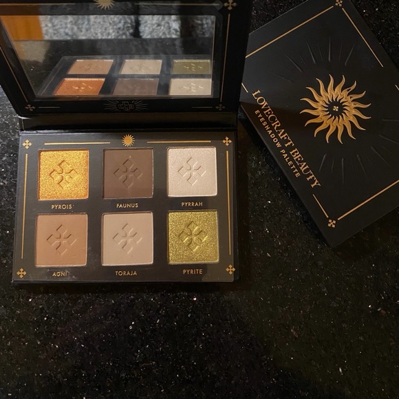 Love Craft Beauty Eye Shadow Pallet - Picture 2 of 4
